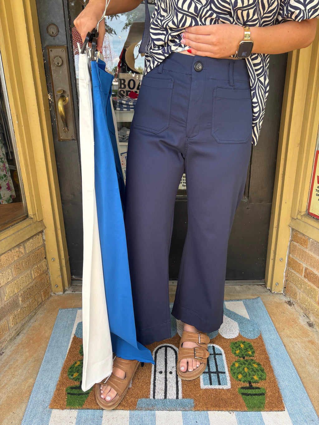 Scallop Hem Wide Leg Pants