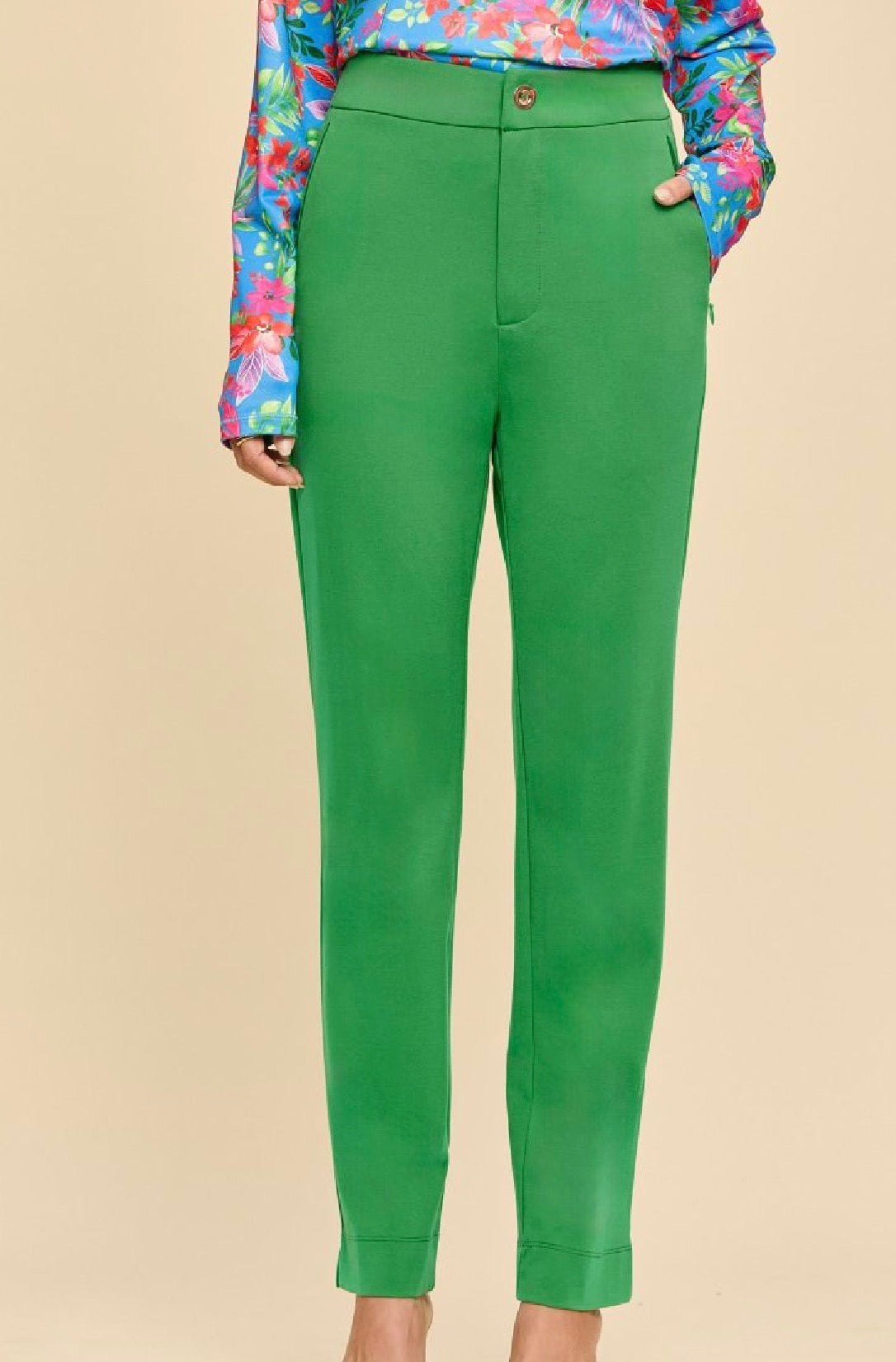 Plus Kelly Green Relaxed Pant