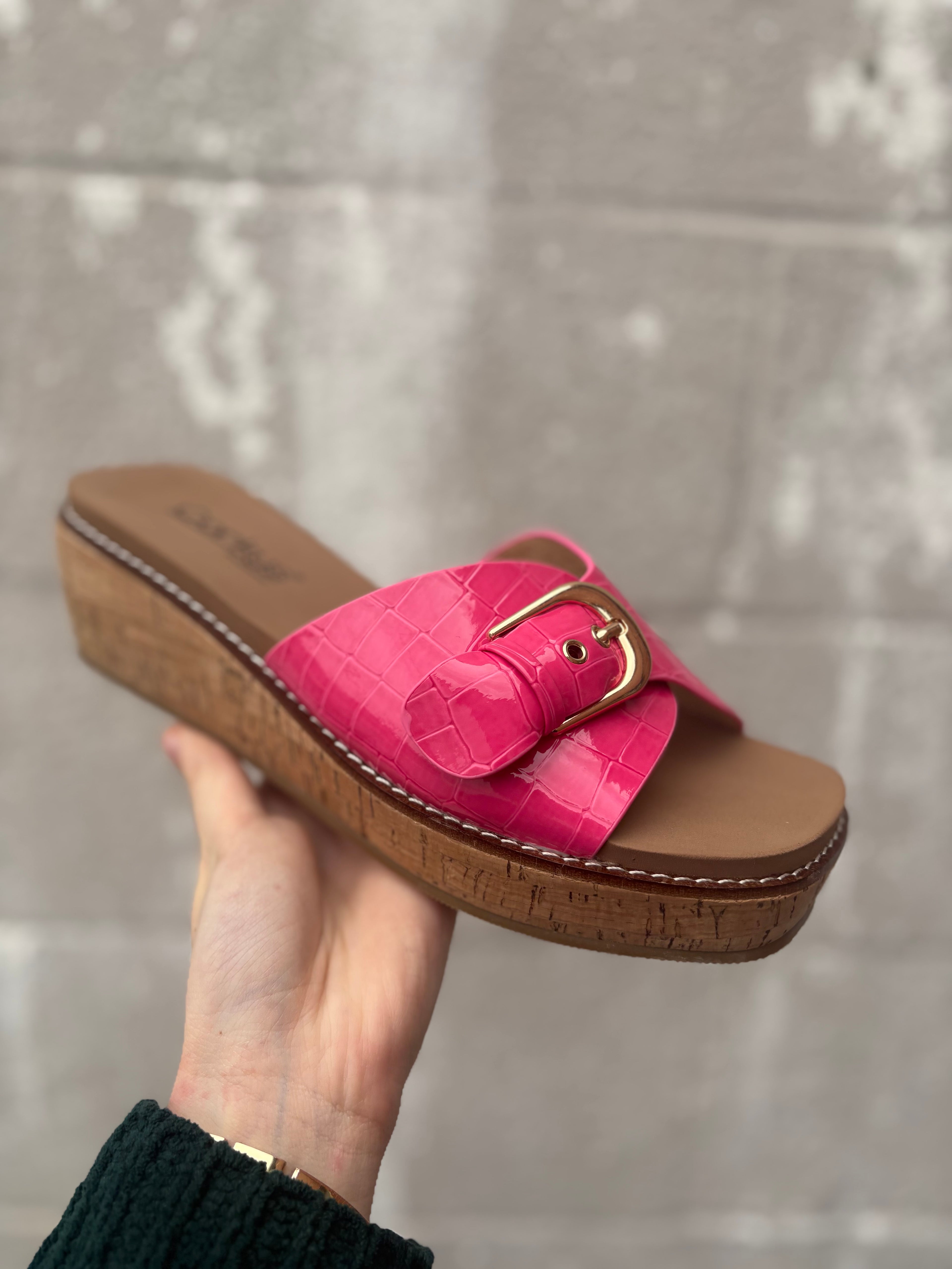 Corkys Pink Croco Wedge
