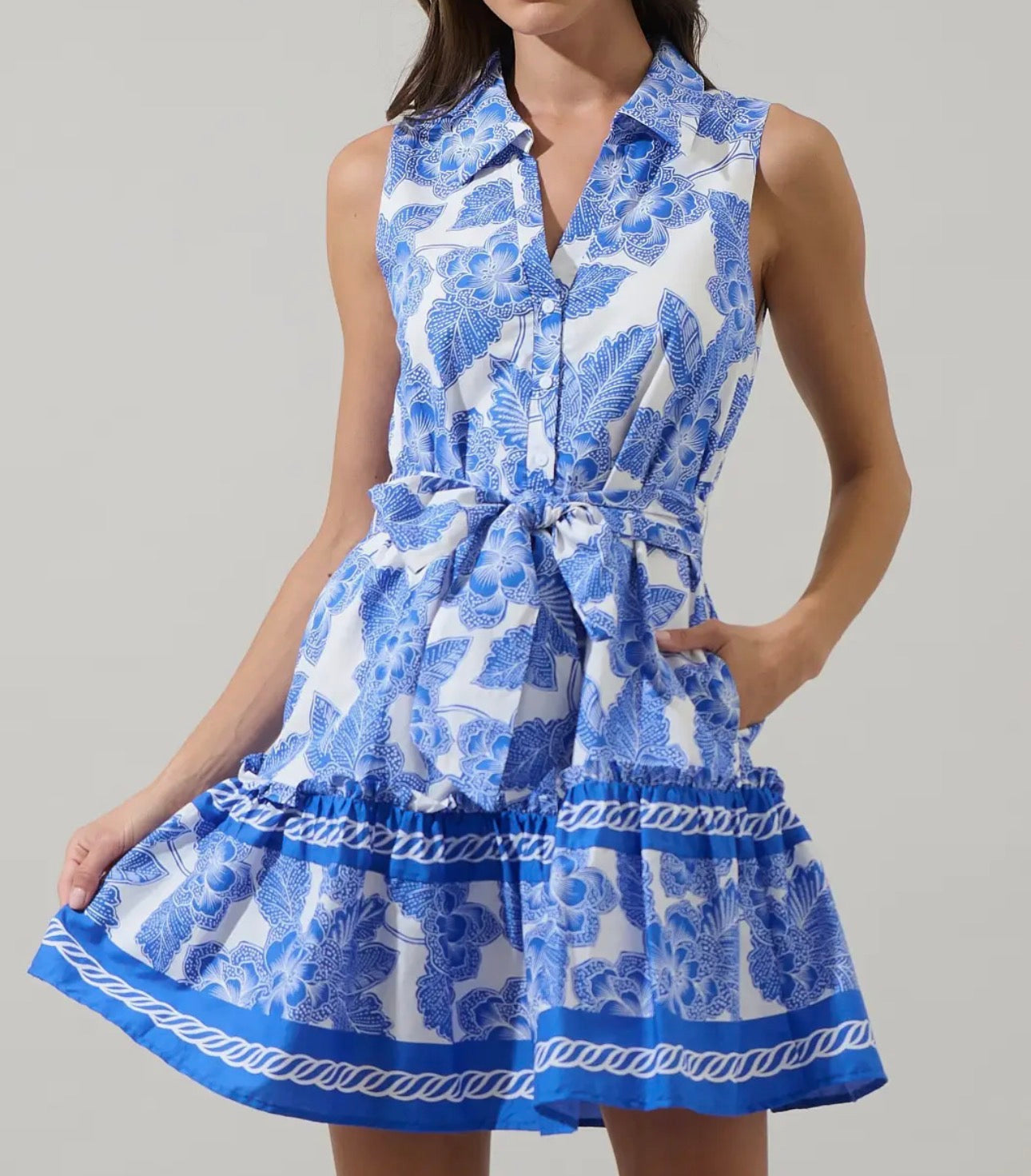 White/Blue Sleeveless Floral Dress
