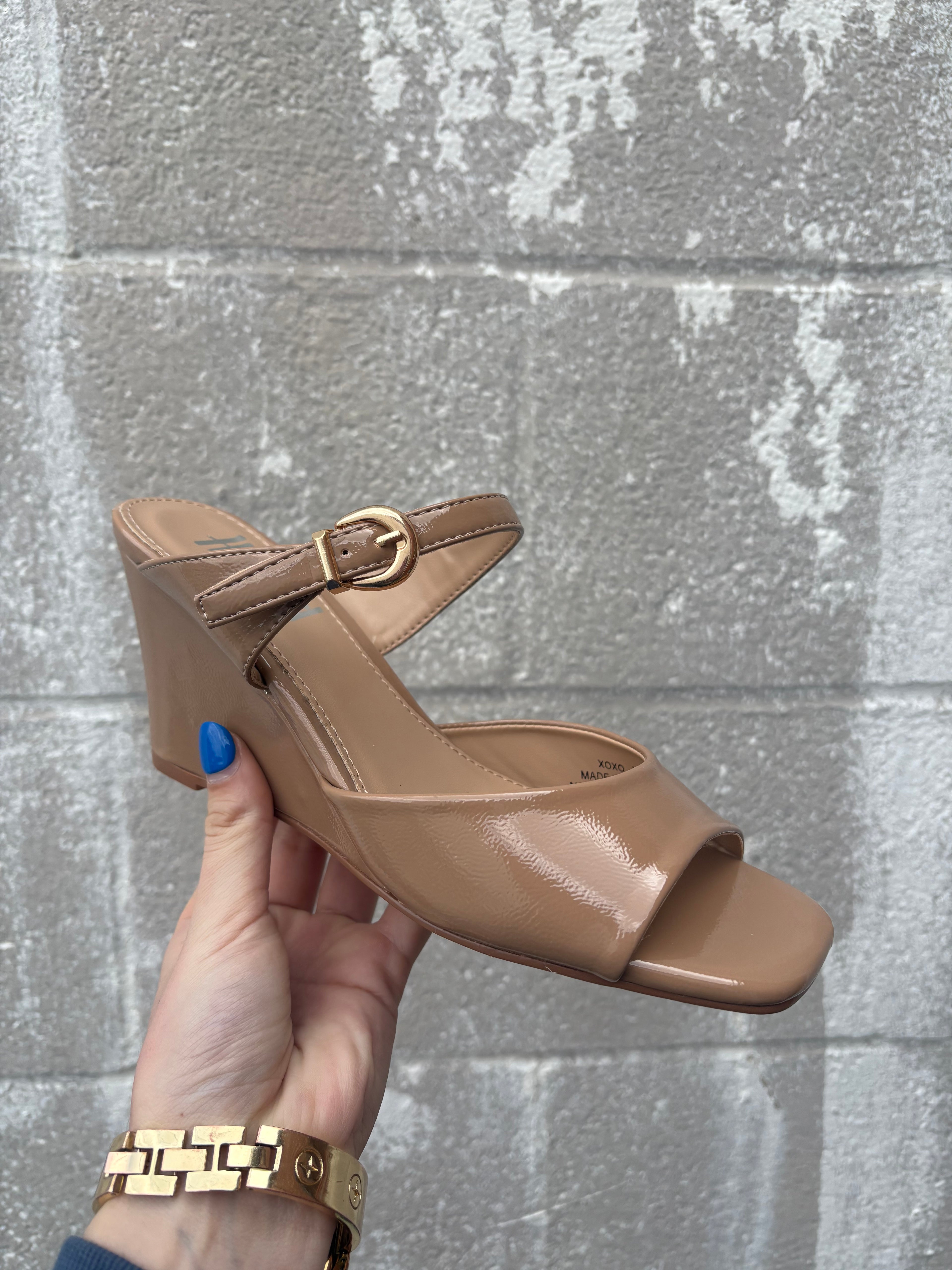 Corkys XOXO Camel Patent Heel