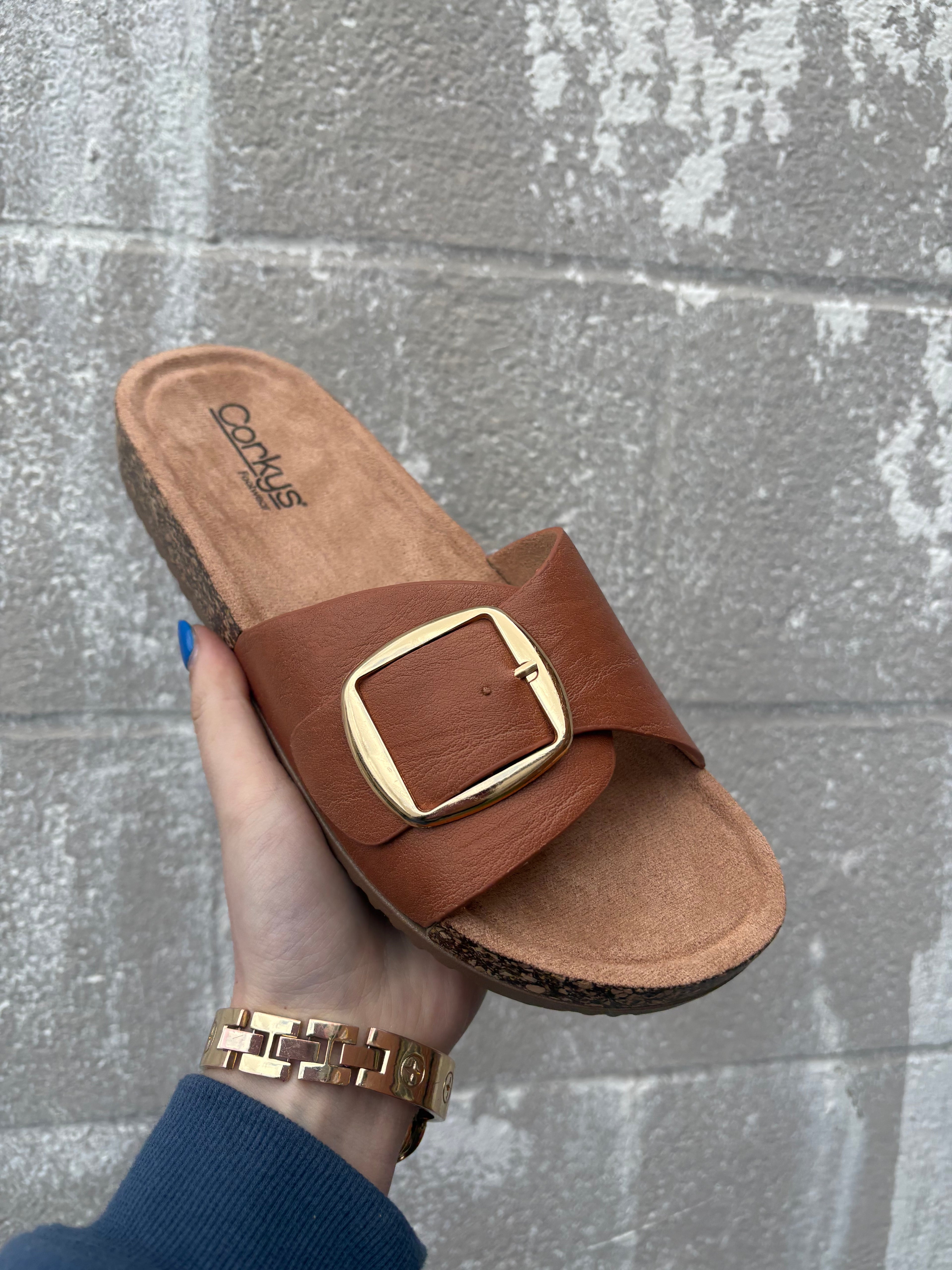 Corkys Road Trip Cognac Flat