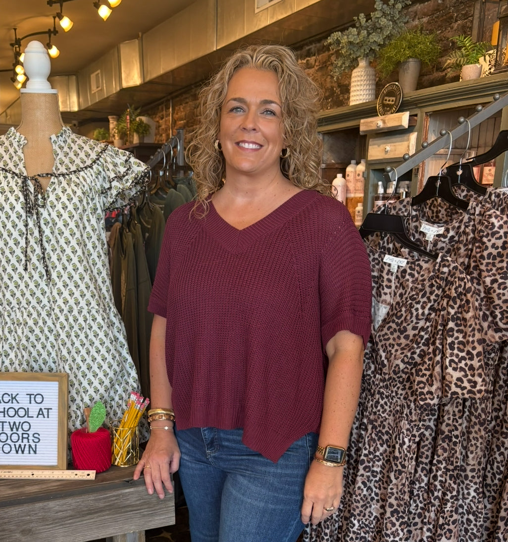 V-Neck Loose Fit Burgundy Knit Top