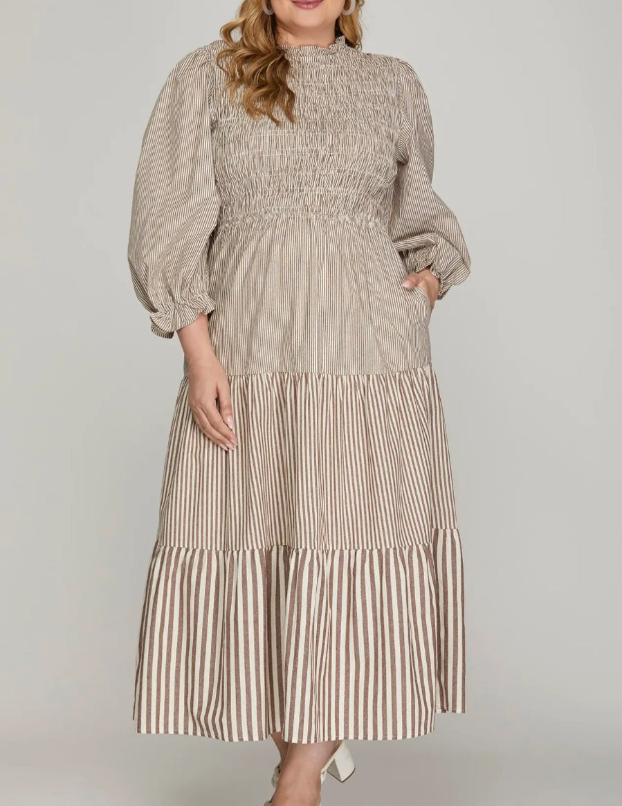Plus Brown 3/4 Sleeve Midi Dress