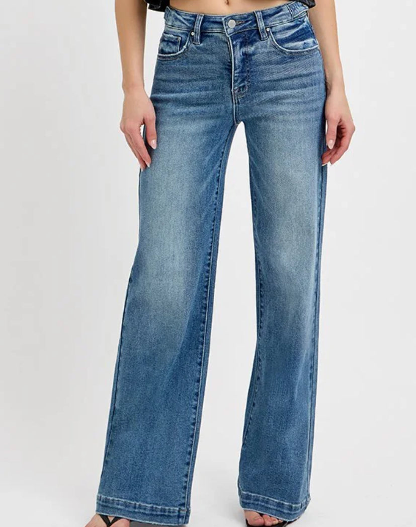 Risen Wide Leg Jeans