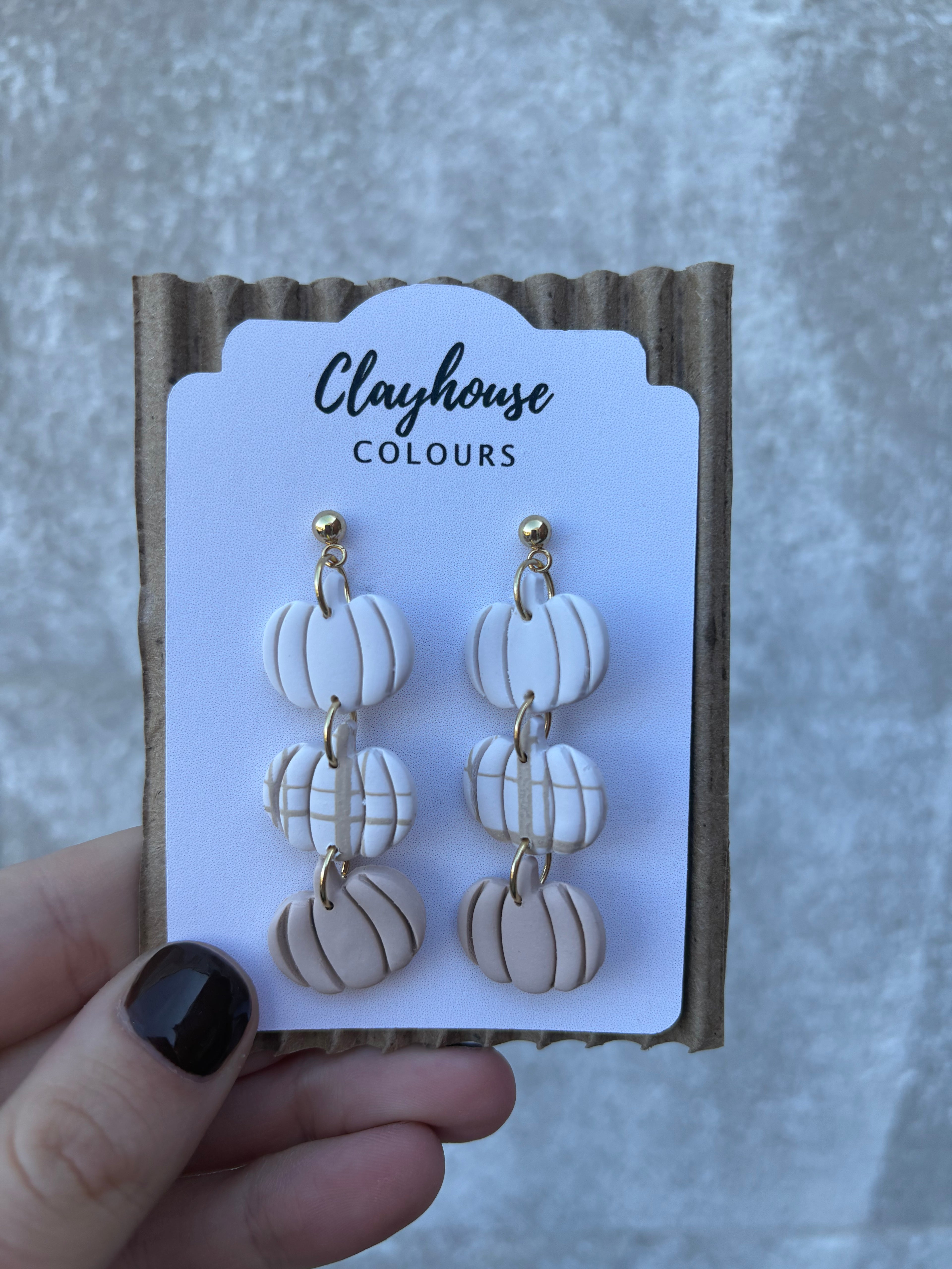 Plaid Triple Pumpkin Dangle Earrings