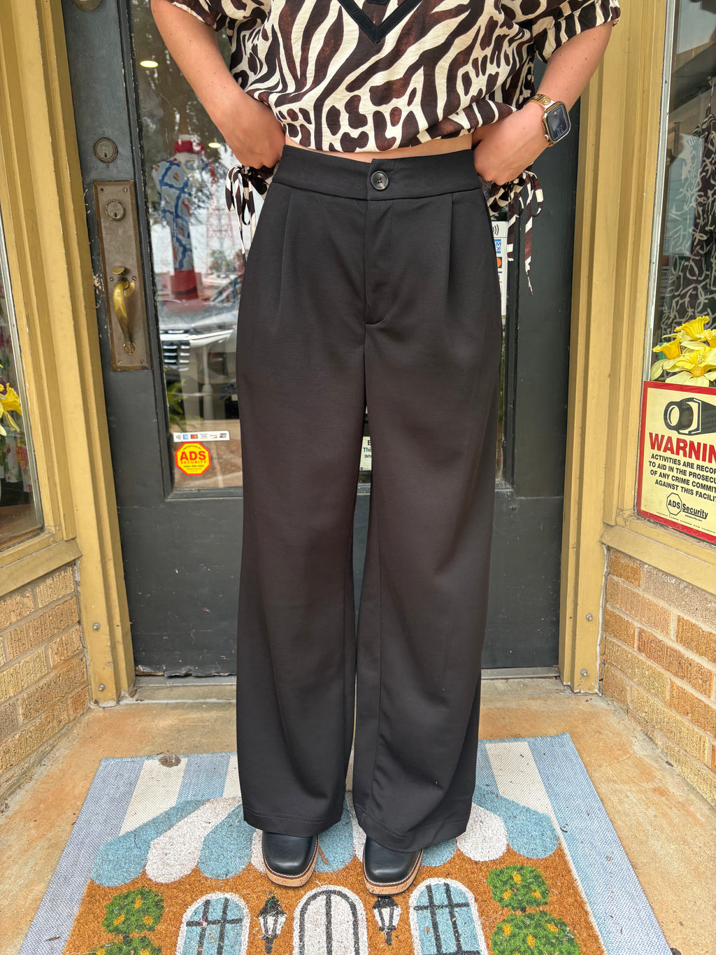 Pleated Wide Leg Pants
