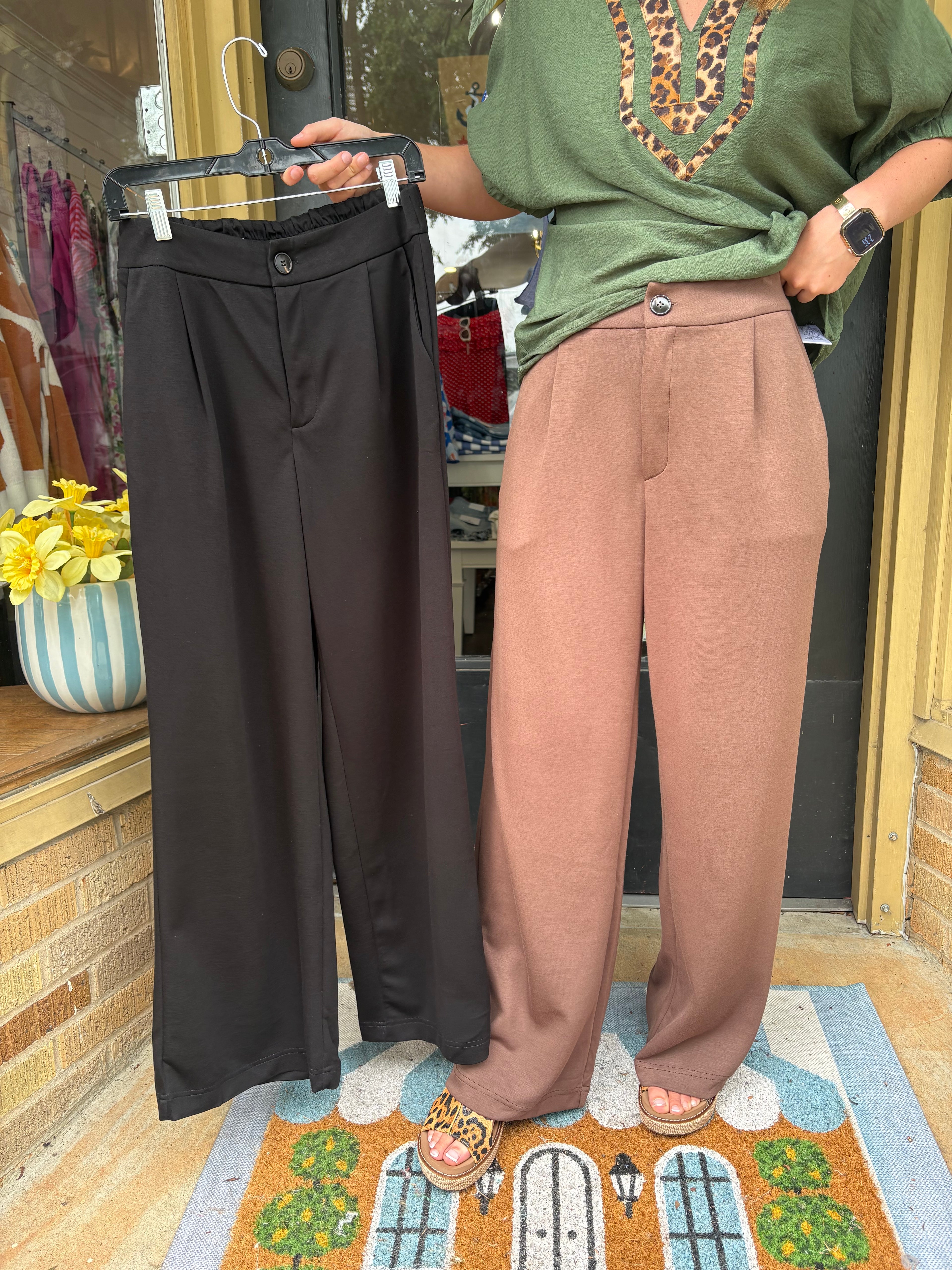 Pleated Wide Leg Pants