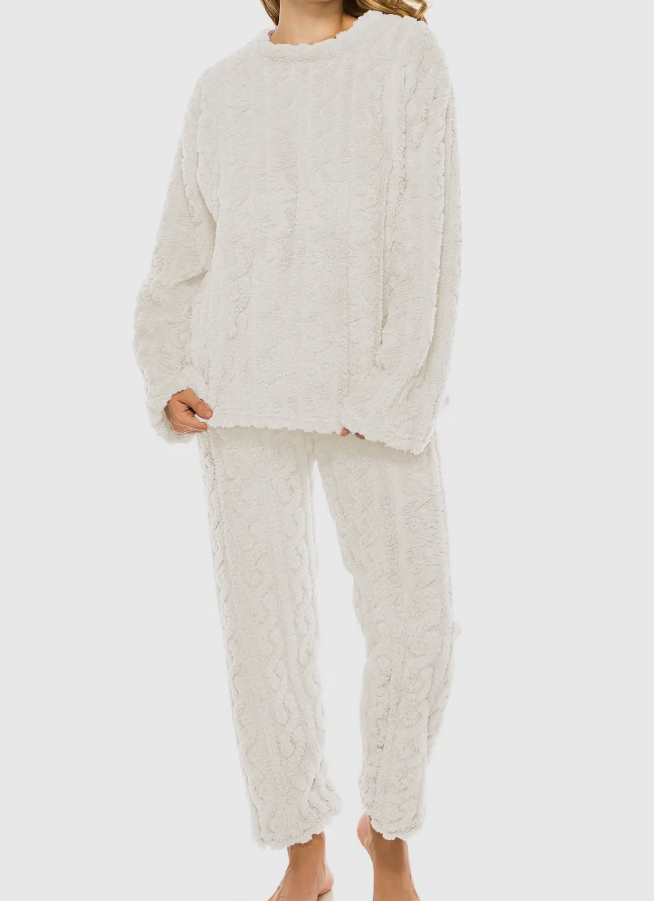 Ivory Cable Fuzzy Sherpa PJ Set