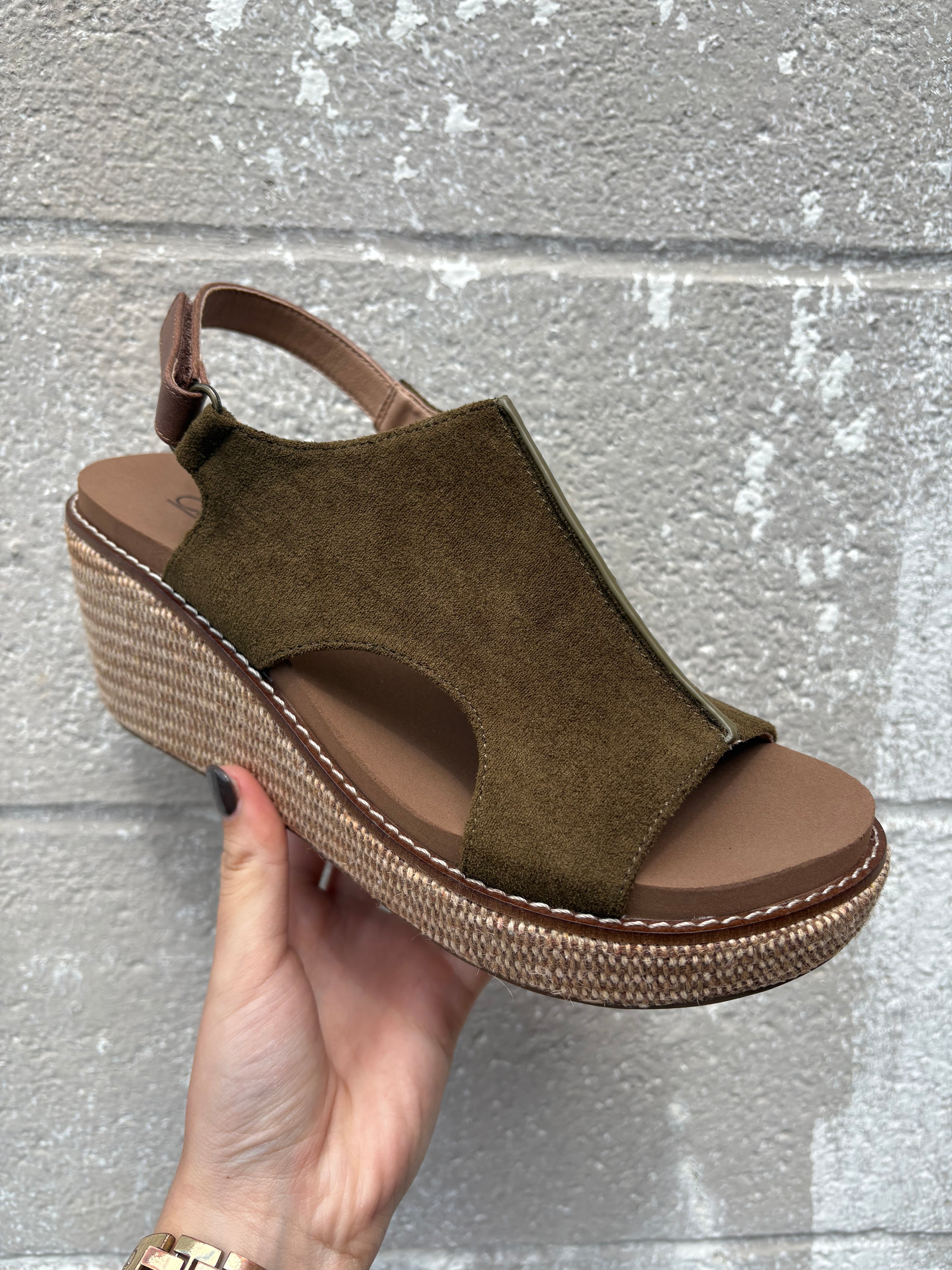 Corkys Carley Wedge- Moss Combo