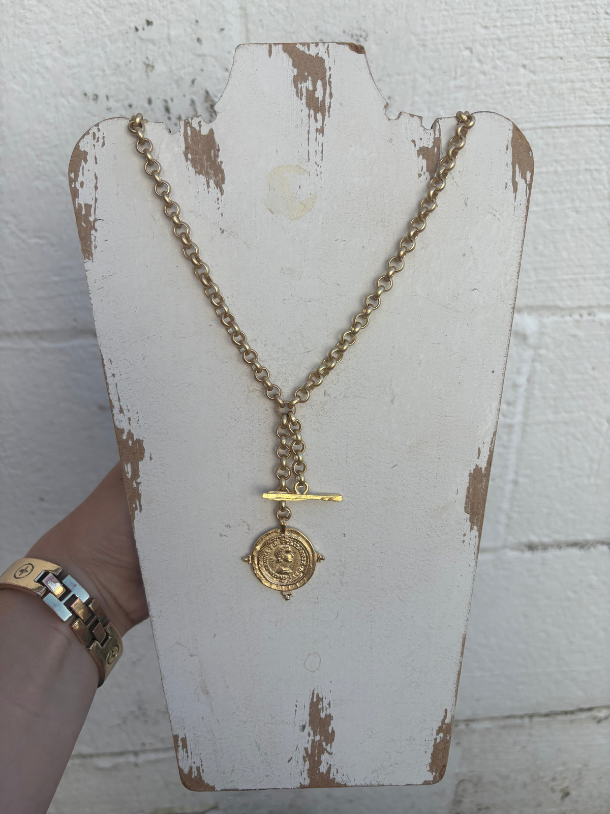 The Evangeline Necklace