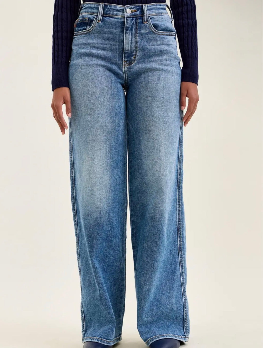 Judy Blue Angelina Straight Jeans