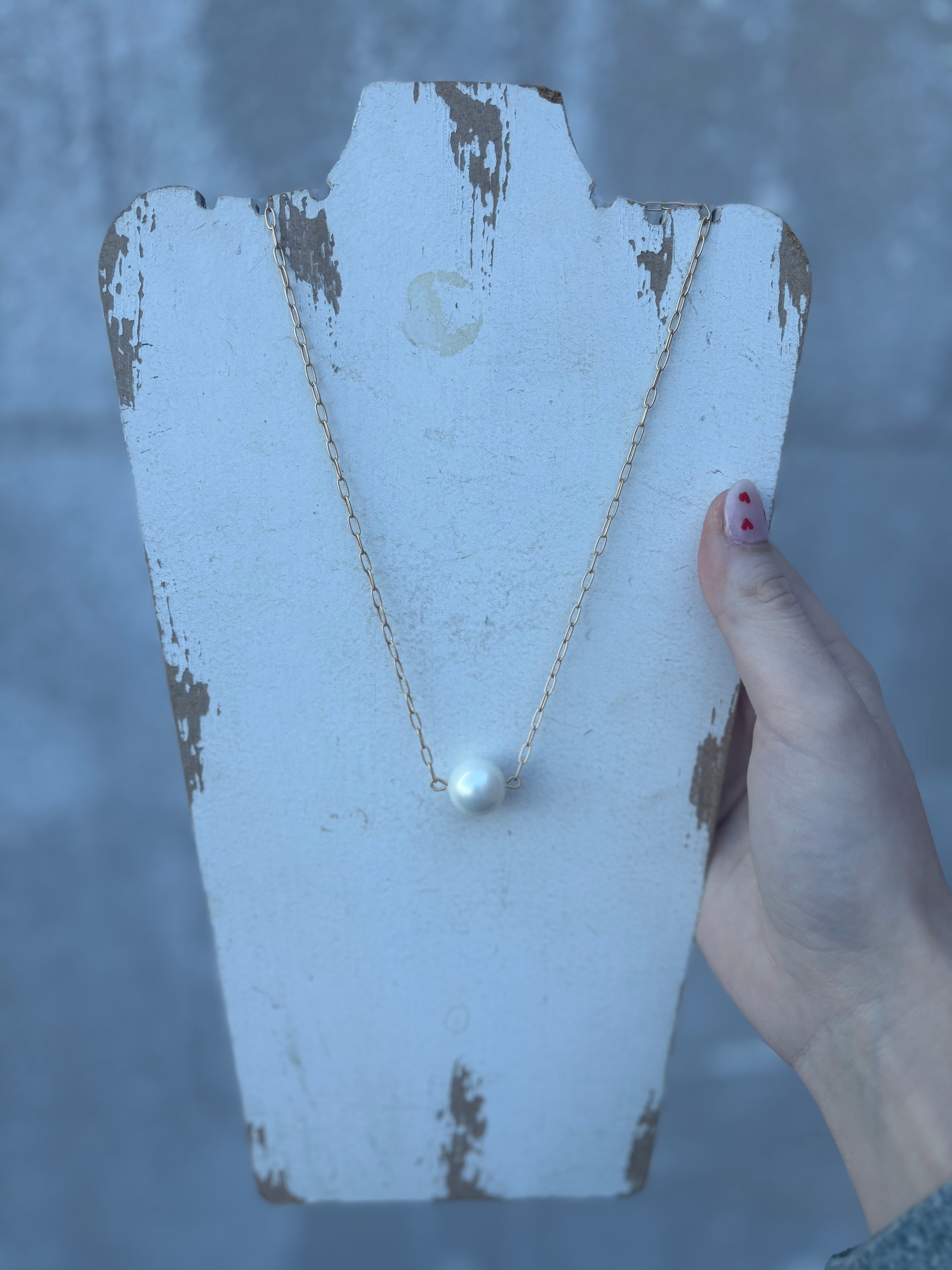 The Pure Pearl Necklace