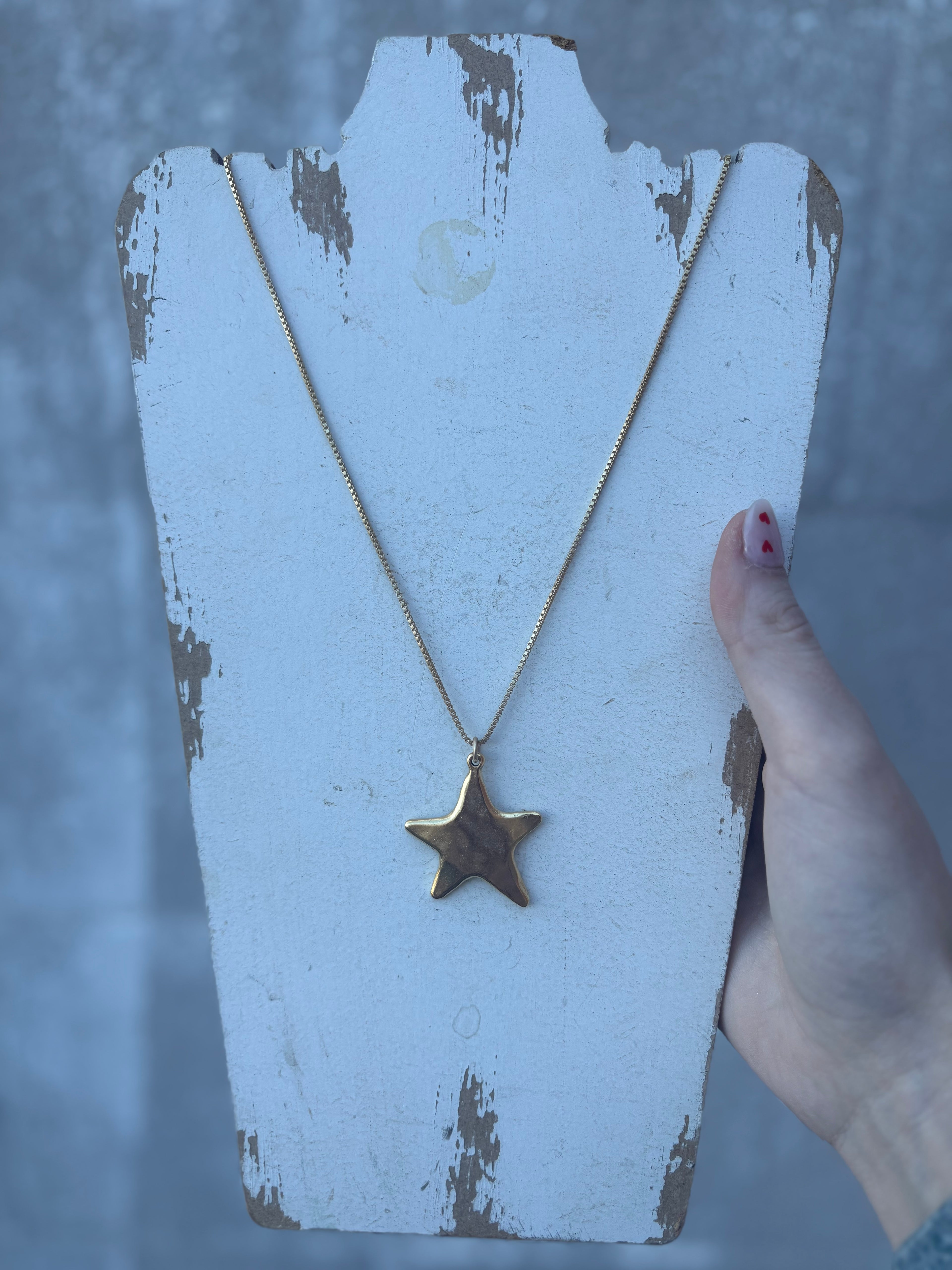 The Callie Necklace