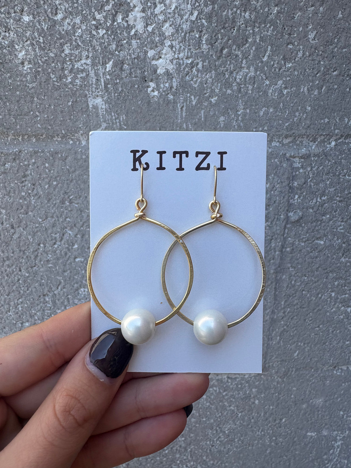 Simply Pearly Earrings