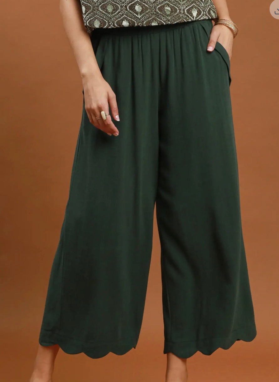 Palm Belle Scallop Pants